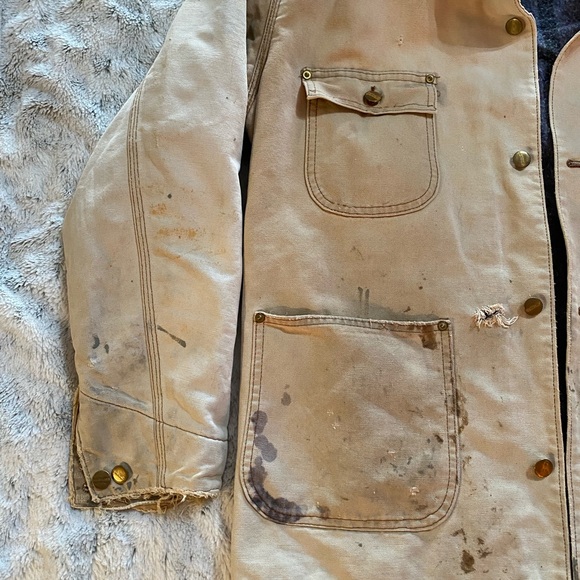 Vintage Distressed Carhartt Blanket Lined Chore Coat. - Picture 4 of 15
